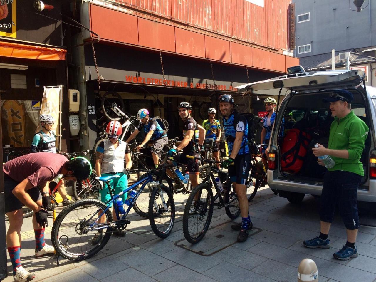 Worldtreck Dinner & Guesthouse Pise 長野市 エクステリア 写真